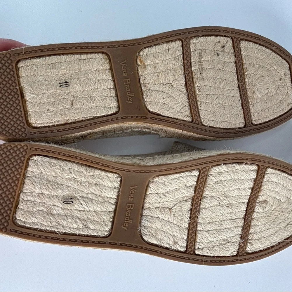 Vera Bradley floral espadrille flats 10 Dune beige tan coastal comfort beach